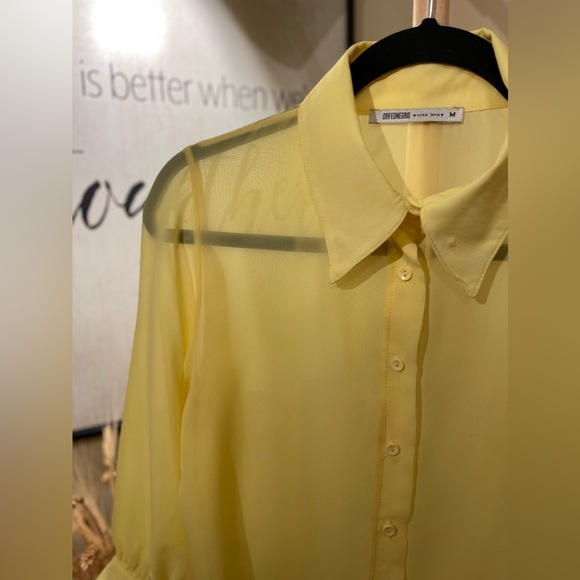 Women's Chic Half-Sleeved Chiffon-Mesh Button Down Yellow Shirt-Blouse-Top - Picture 3 of 12